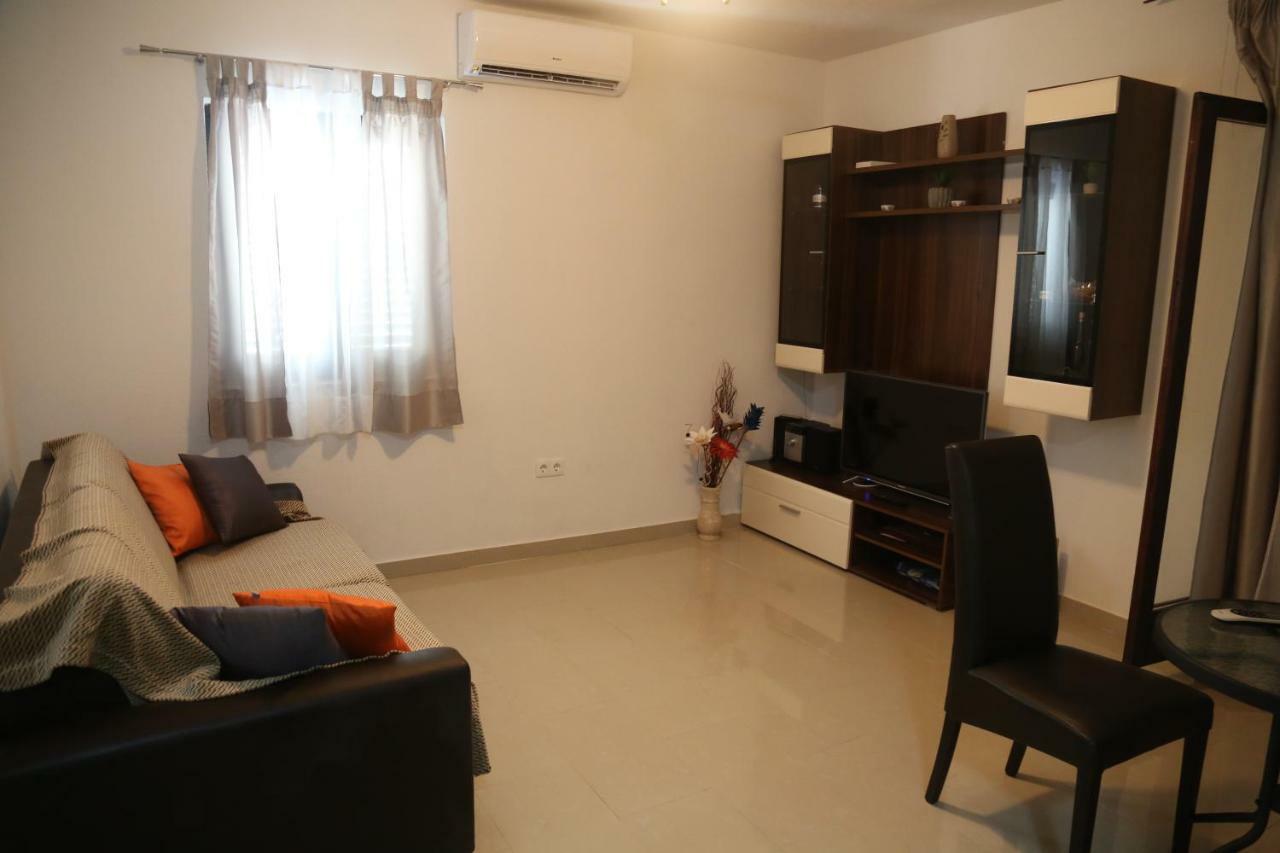 שיבניק Apartment Drazan מראה חיצוני תמונה