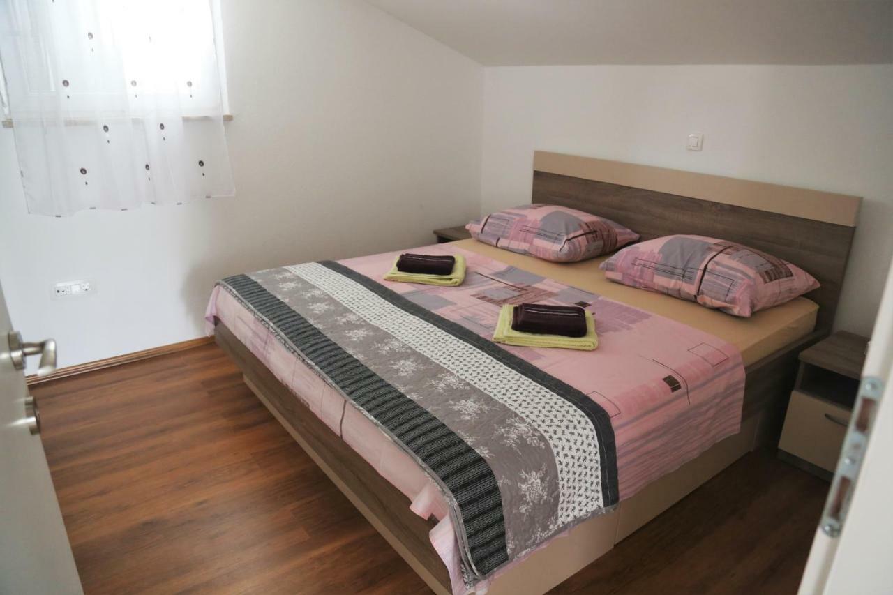 שיבניק Apartment Drazan מראה חיצוני תמונה